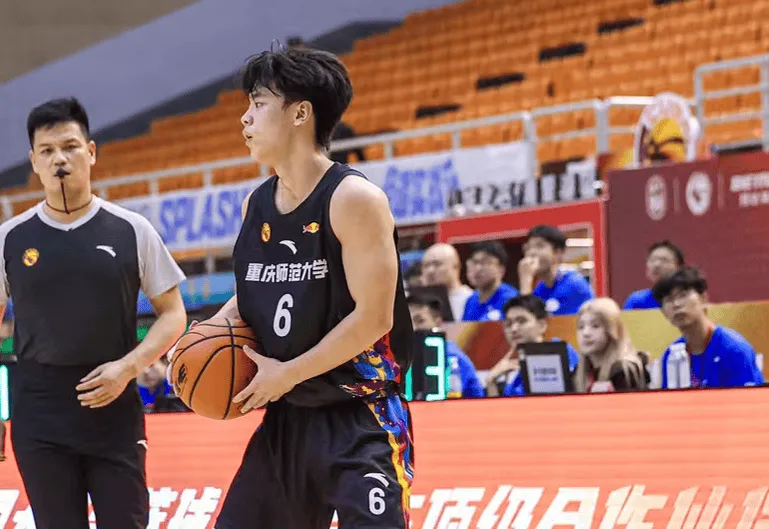 手机客户端-CUBAL西南赛区：翟乾江25分，重庆师大90-76战胜澳门大学